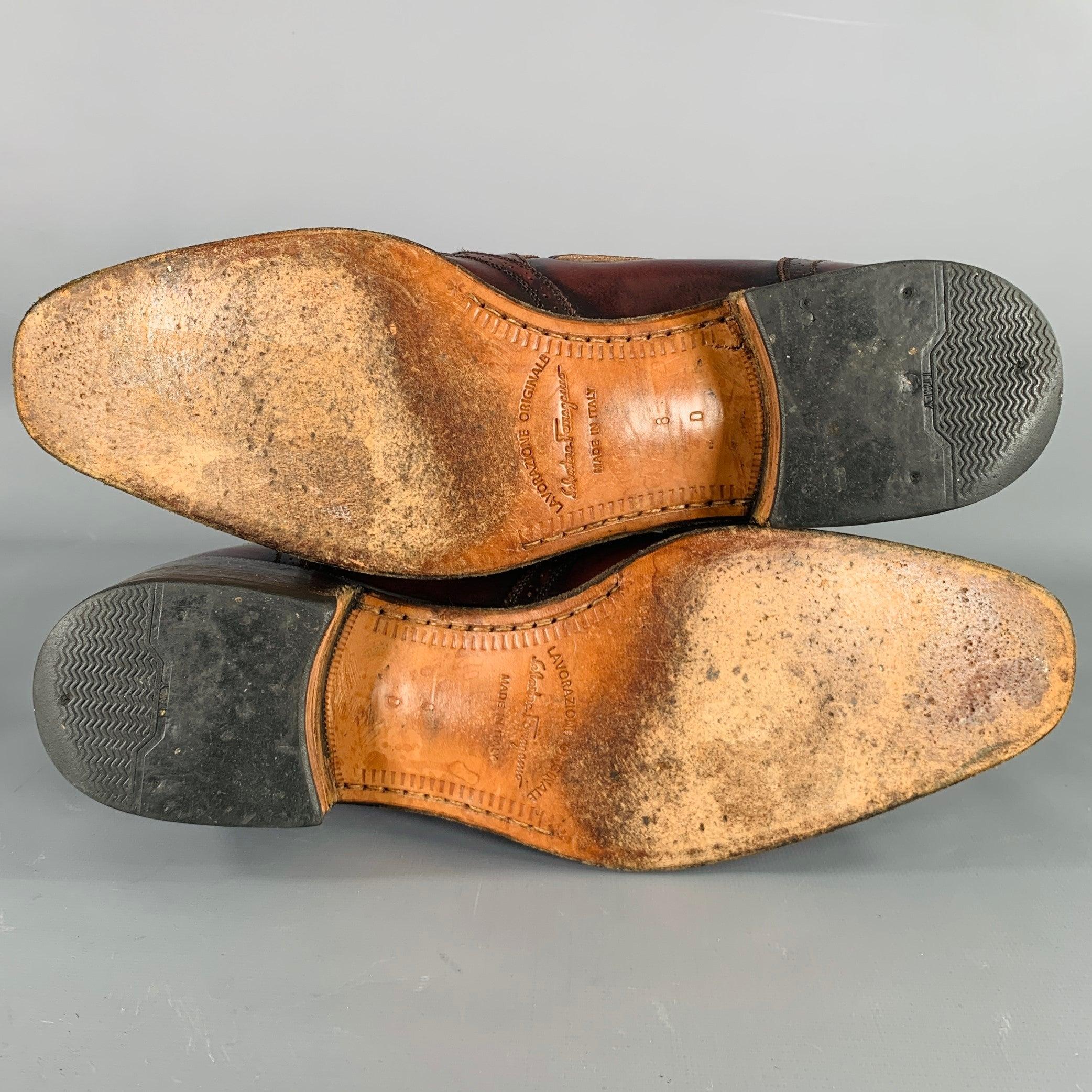 SALVATORE FERRAGAMO Size 8 Burgundy Gold Perforated Leather Wingtip Loafers For Sale 1