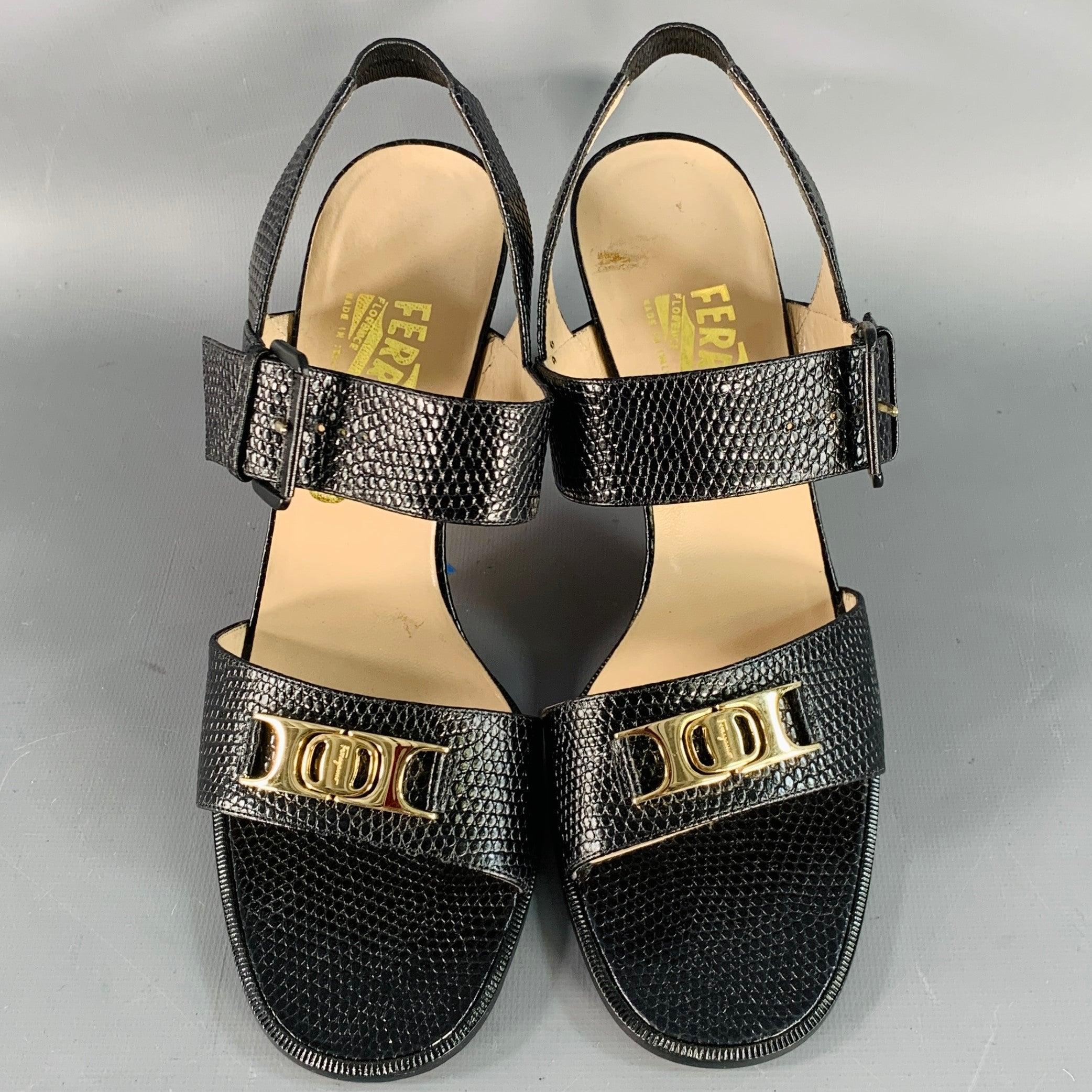 Women's SALVATORE FERRAGAMO Size 9 Black Gold Snake Embossed Chunky Heel Slingback Sandals For Sale