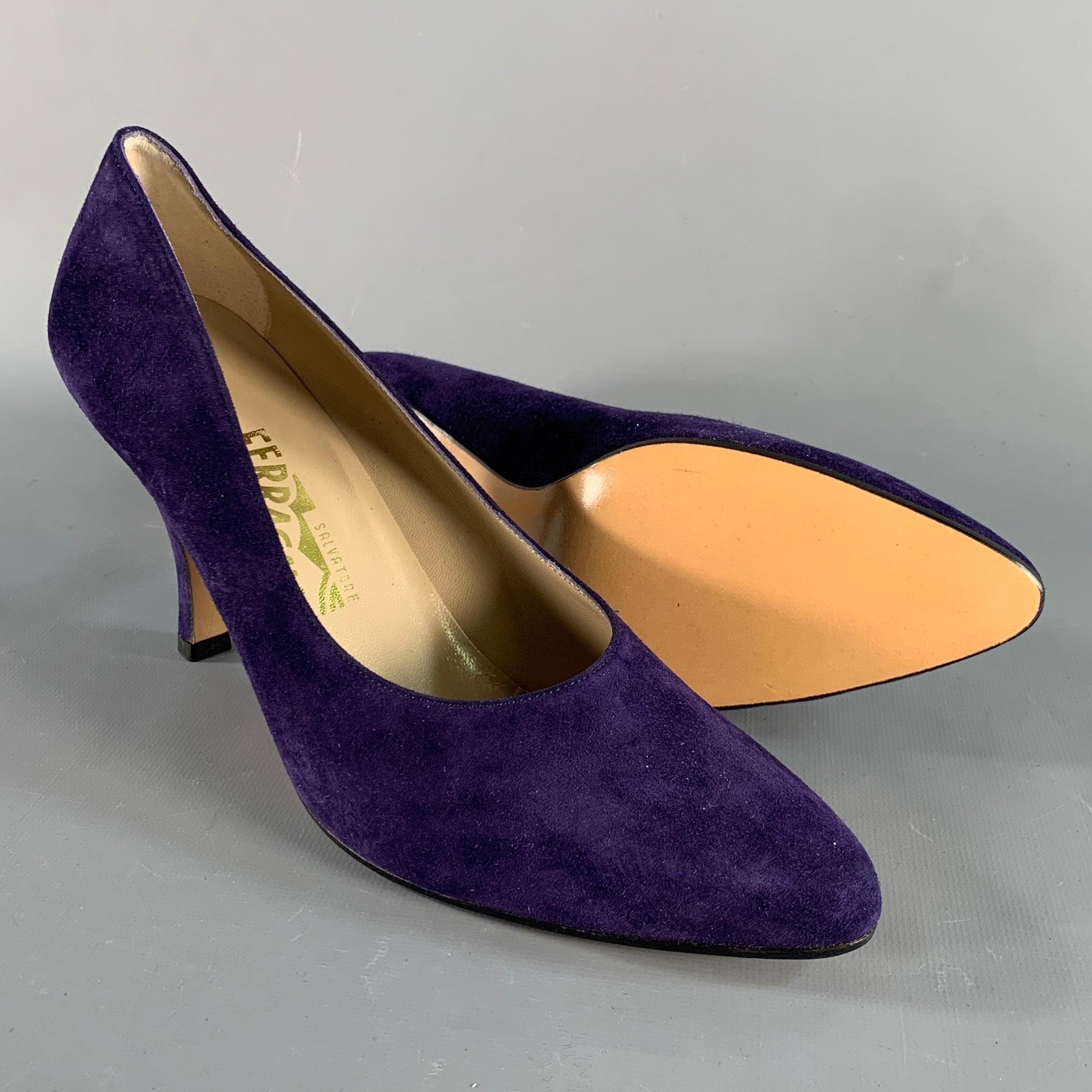 SALVATORE FERRAGAMO Size 9 Purple Suede Pumps For Sale 1