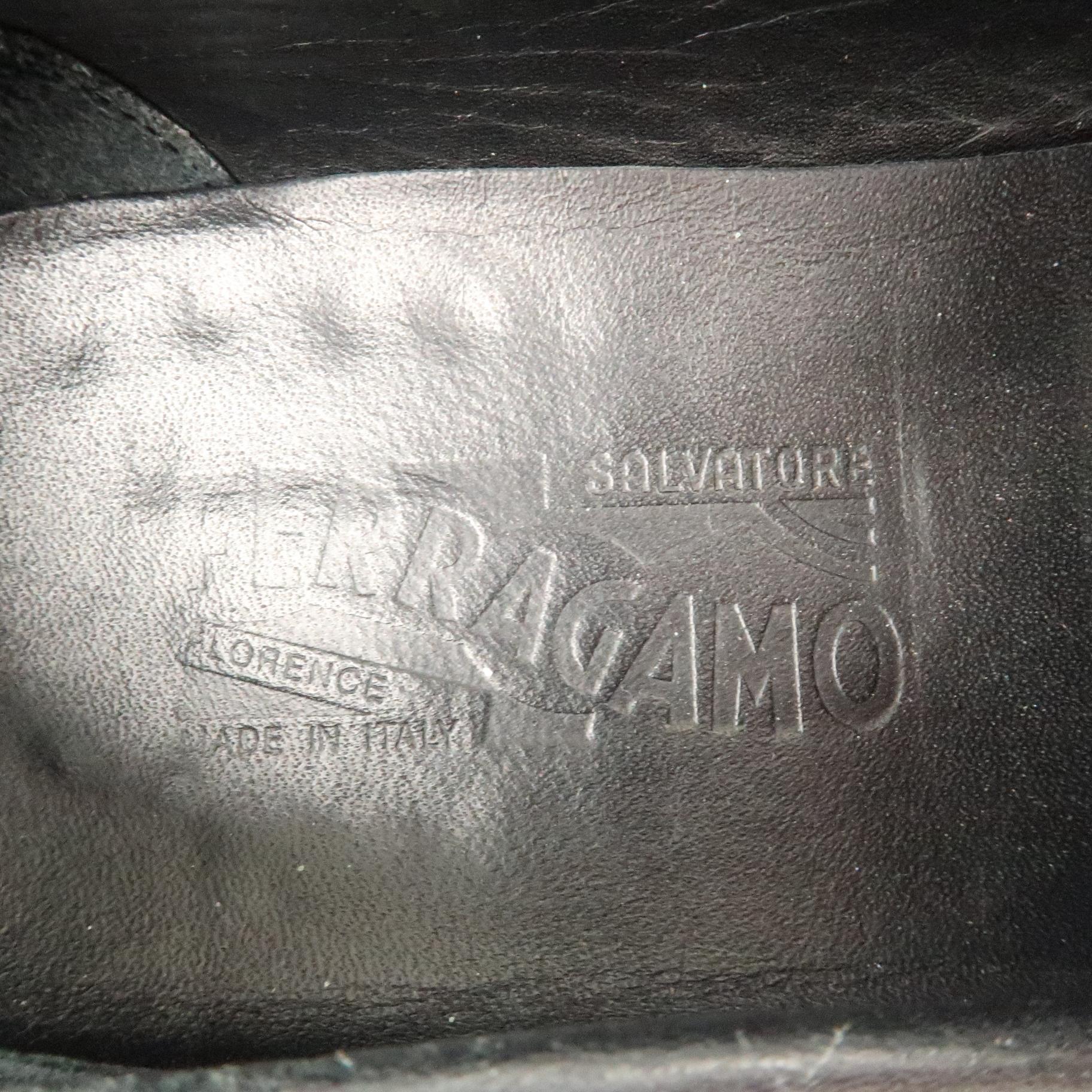 SALVATORE FERRAGAMO Size 9.5 Black Leather Slip On Silver Buckle Loafers Herren