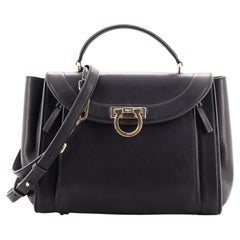 Salvatore Ferragamo Sofia Regenbogen-Satteltasche aus Leder