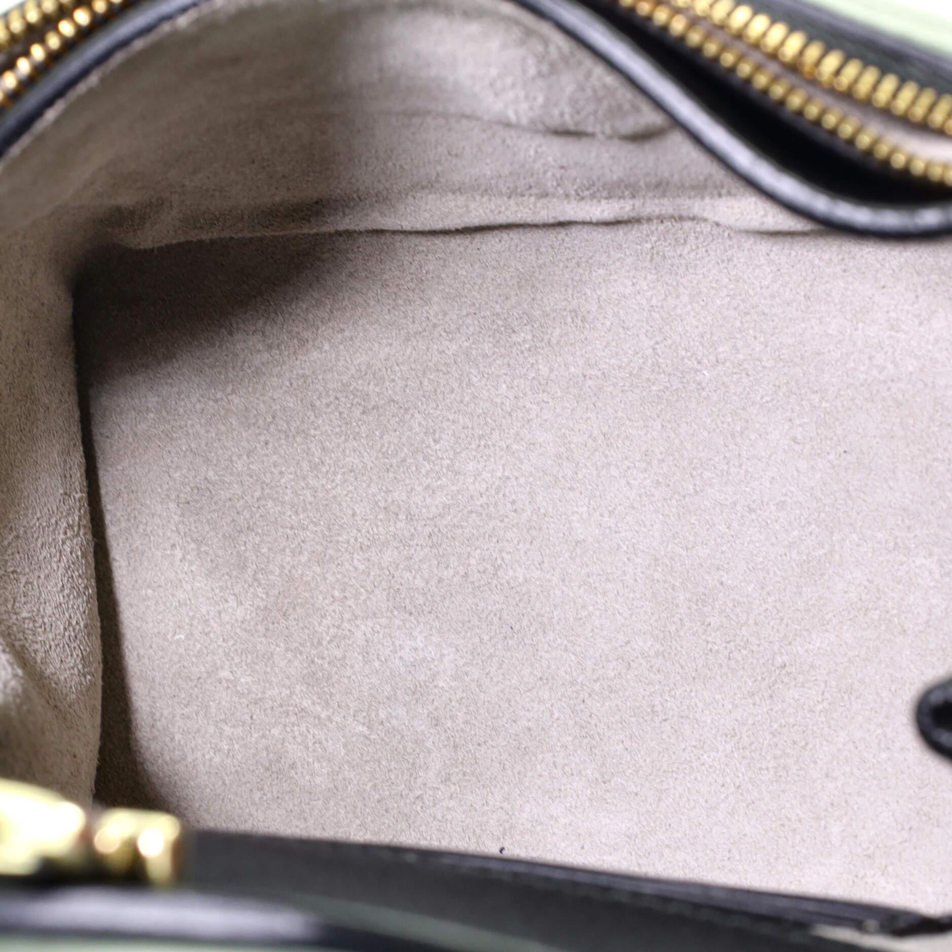 Women's or Men's Salvatore Ferragamo Stella Crossbody Bag Leather Mini