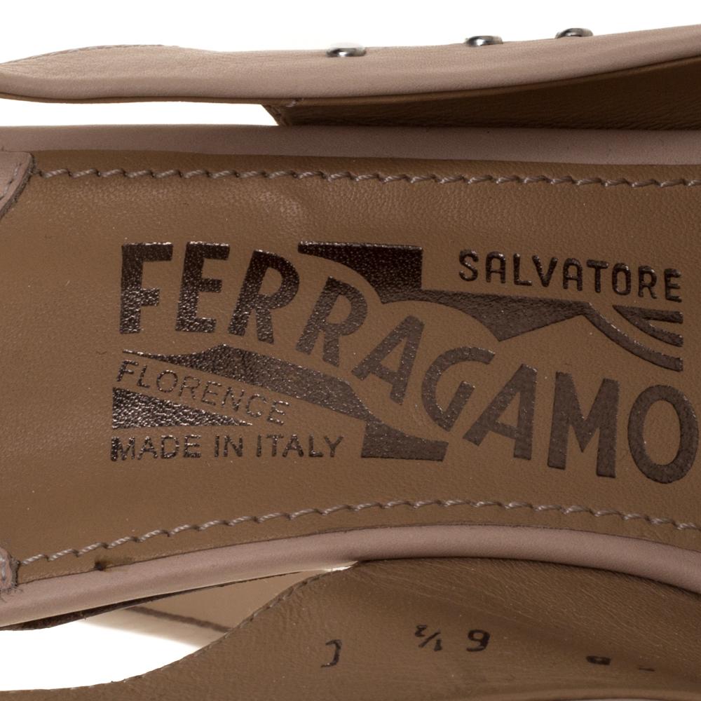Women's Salvatore Ferragamo Studded Beige Leather Louvre Scilla Bow Sandals Size 37