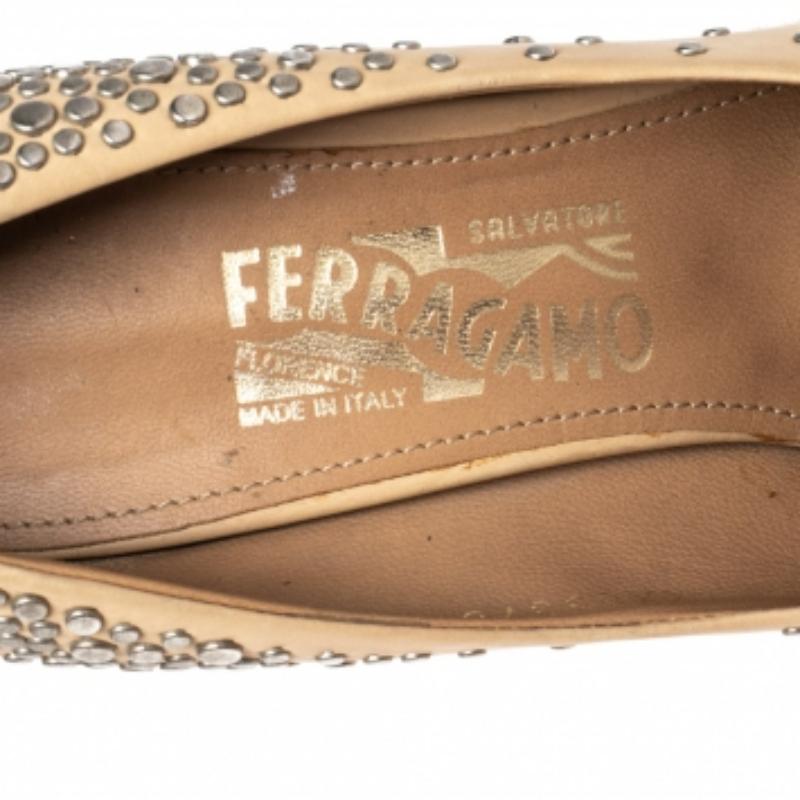 Women's Salvatore Ferragamo Studded Leather Espadrille Wedge Platform Pumps Size 39 For Sale