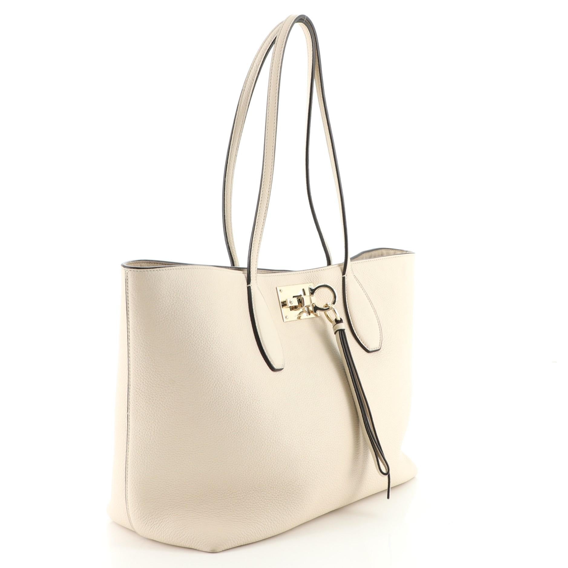 salvatore ferragamo studio bag