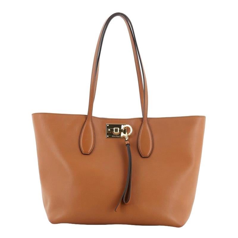 Salvatore Ferragamo Studio Tote Leather Medium