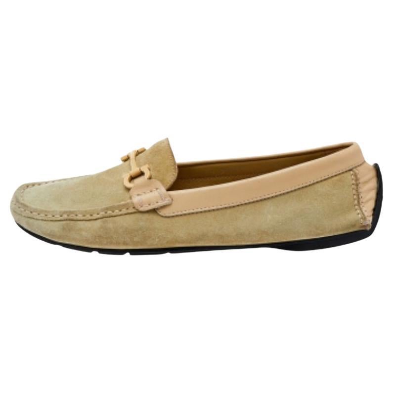 Salvatore Ferragamo Mocassini in pelle e camoscio Gancini Bit Slip On Taglia 39,5 in vendita