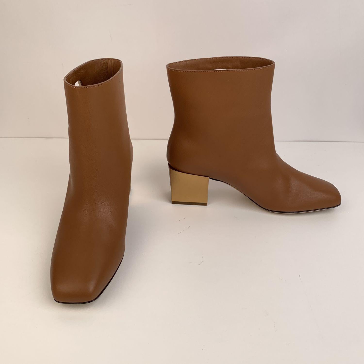 Salvatore Ferragamo Tan Leather Albiano Ankle Boots US 7C EU 37.5 In New Condition In Rome, Rome