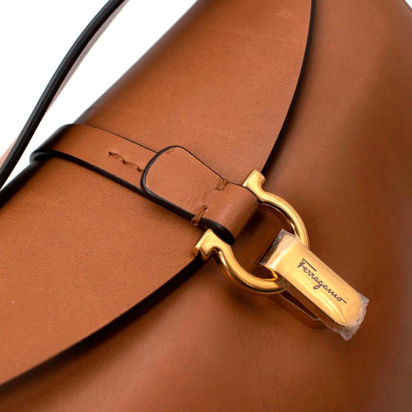 Salvatore Ferragamo Braune Glattleder-Umhängetasche 3