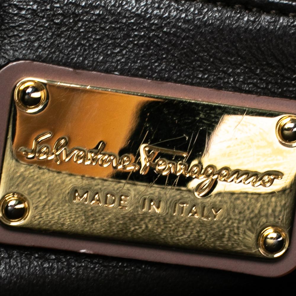 Salvatore Ferragamo Taupe Leather Jody Shoulder Bag 5