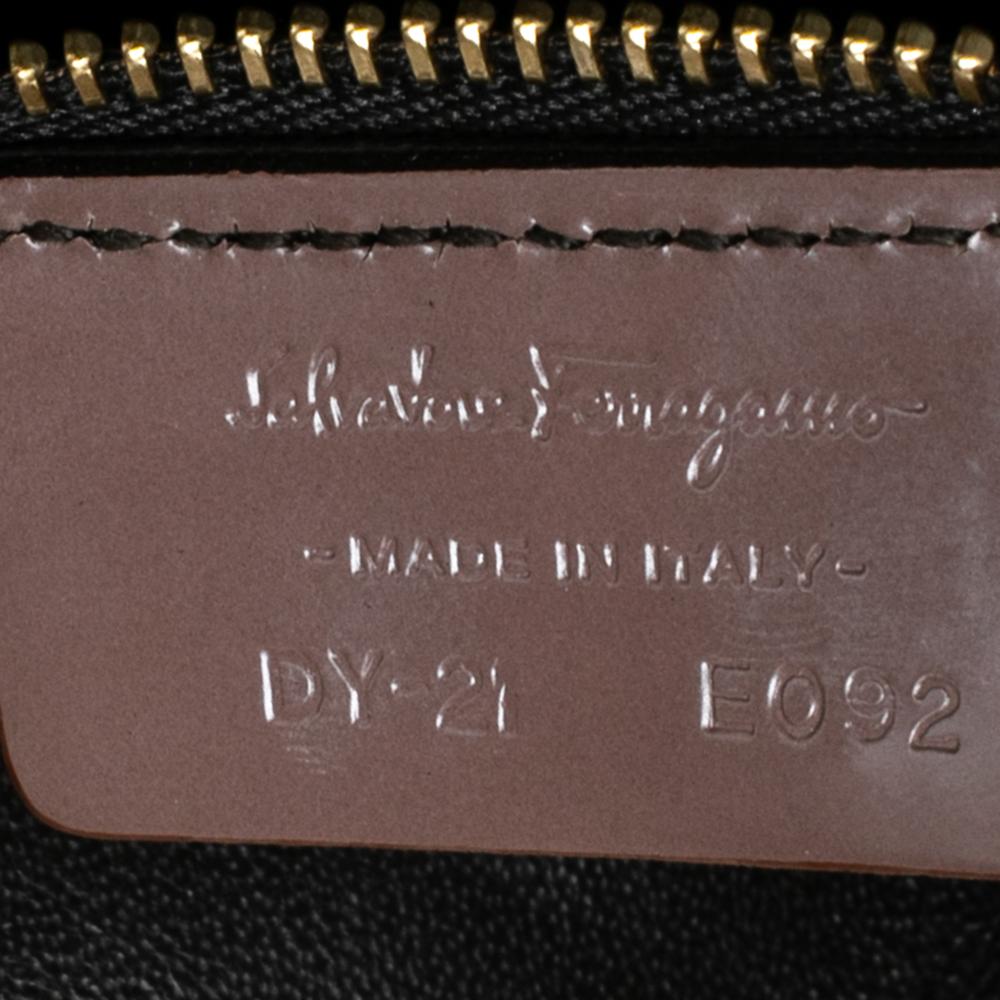 Salvatore Ferragamo Taupe Leather Jody Shoulder Bag 6