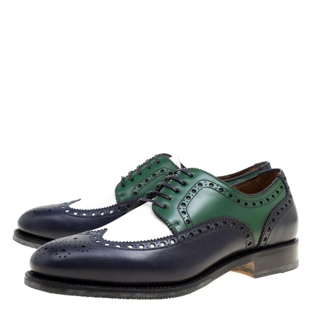 Salvatore Ferragamo Tricolor Brogue Leather Lawson Wingtip Derby Size 41 In New Condition In Dubai, Al Qouz 2