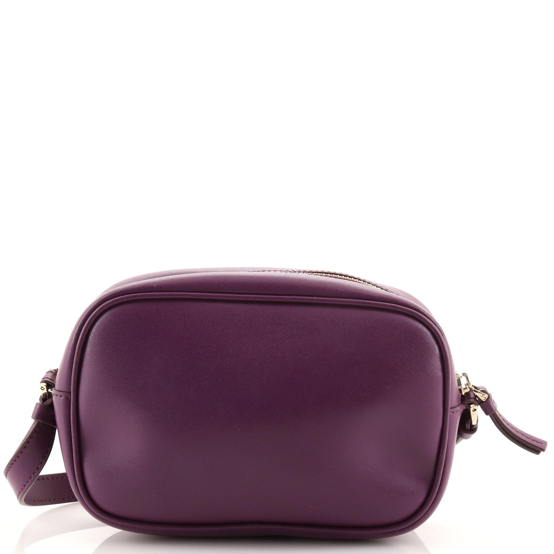 Salvatore Ferragamo Vara Bow Kameratasche aus Leder (Schwarz)