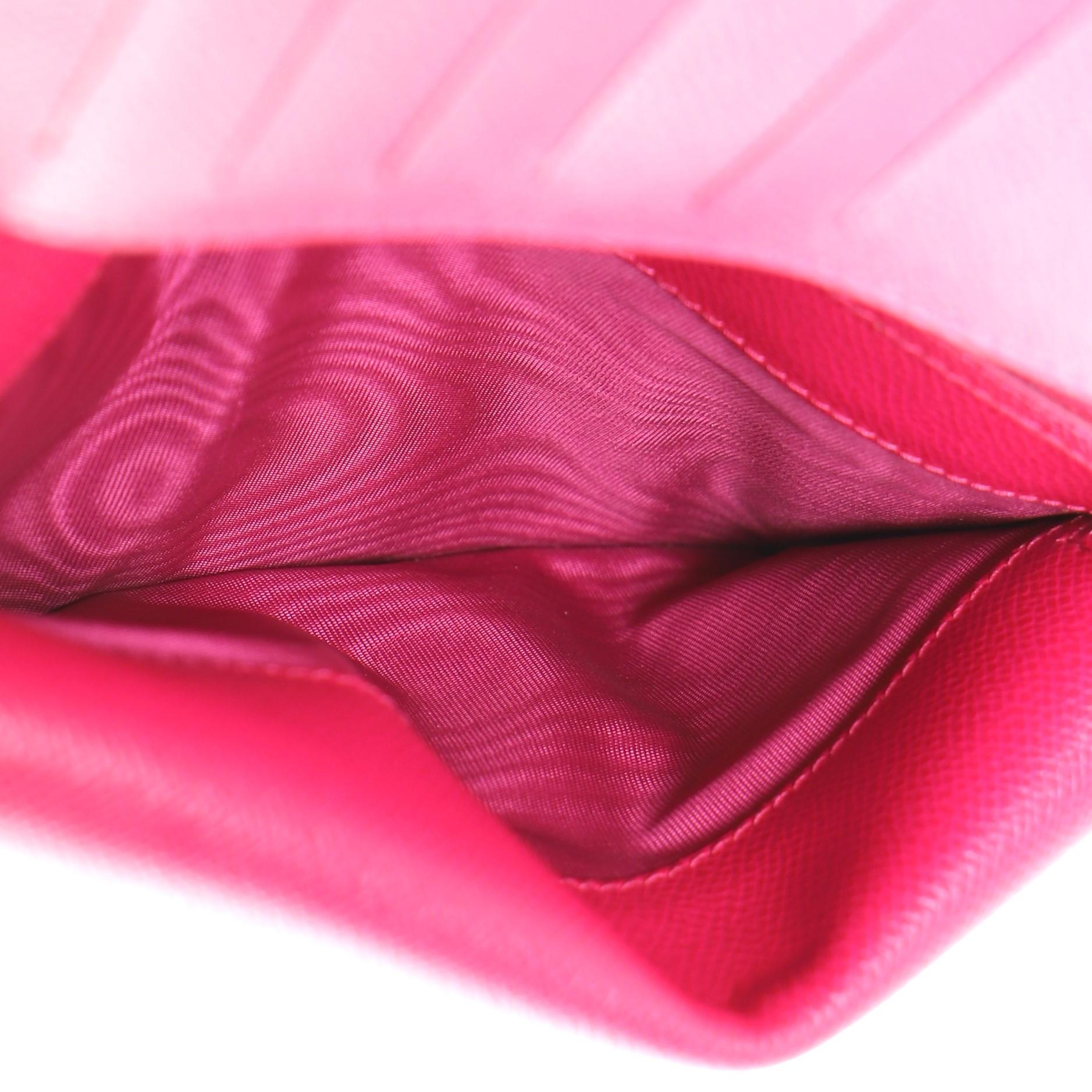 Red Salvatore Ferragamo Vara Bow Wallet on Chain Leather