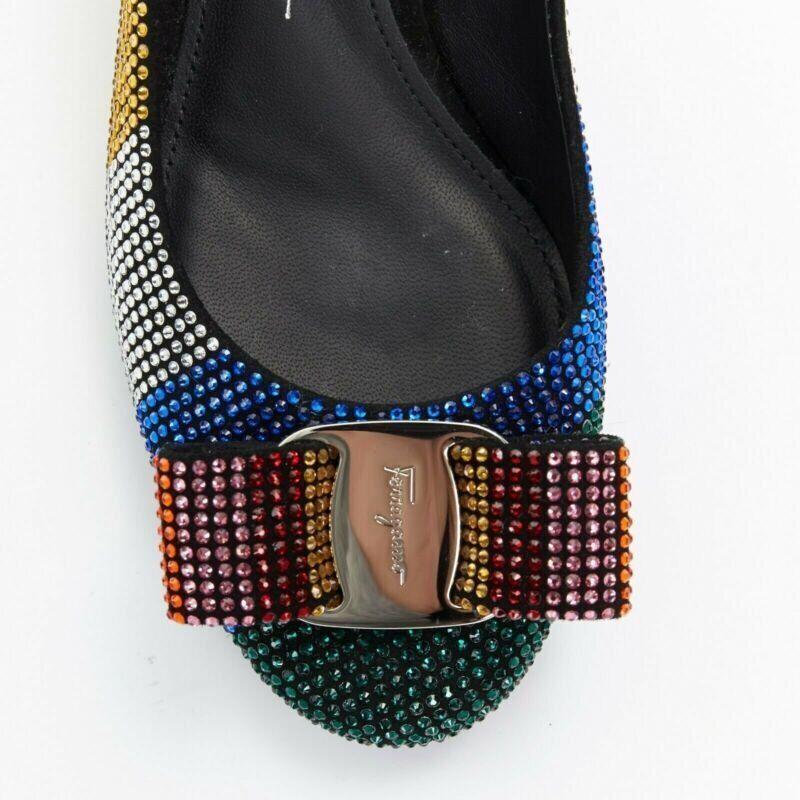 SALVATORE FERRAGAMO Vara rainbow crystal strass bow chunky kitten pump EU34 For Sale 2