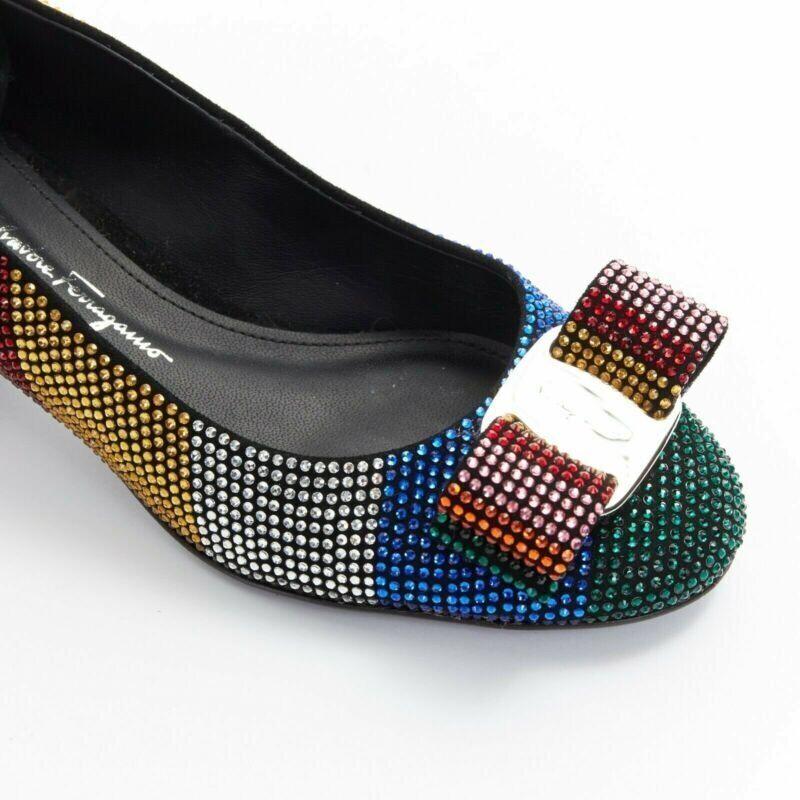 SALVATORE FERRAGAMO Vara rainbow crystal strass bow chunky kitten pump EU34 For Sale 3