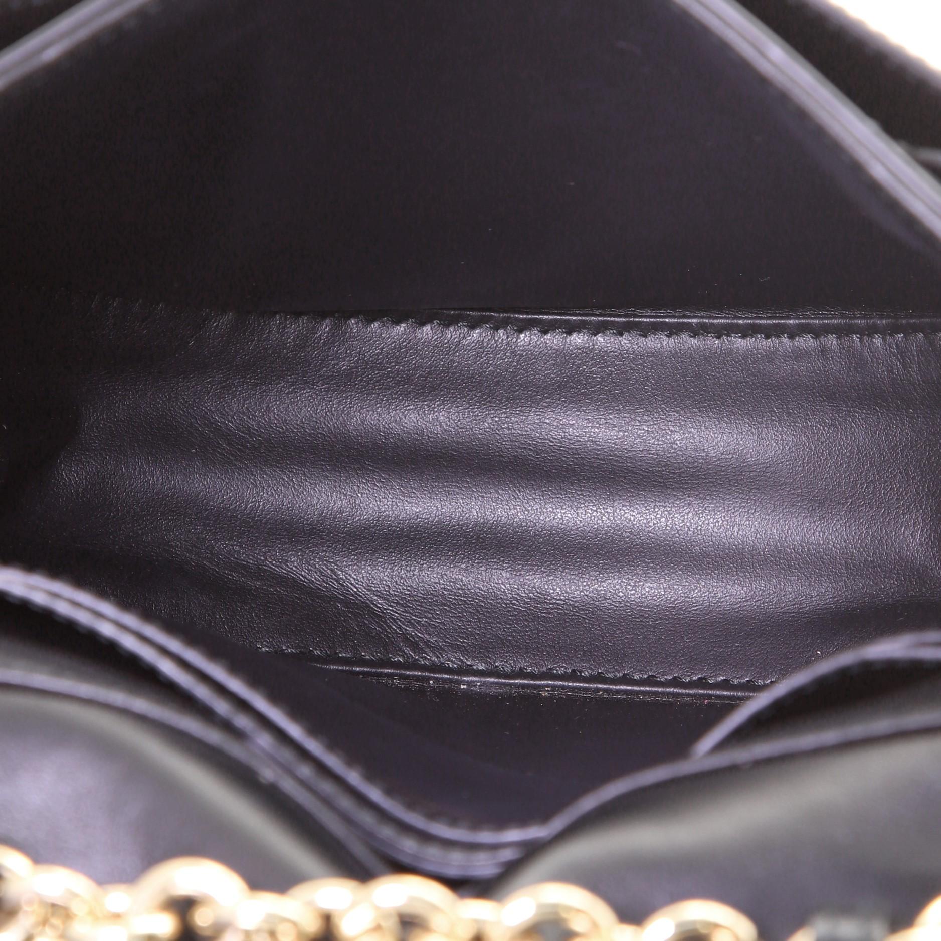 Women's or Men's Salvatore Ferragamo Vela Flap Crossbody Bag Patent Medium