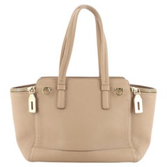 Salvatore Ferragamo Verve Tote aus Leder Medium