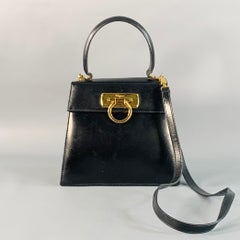 SALVATORE FERRAGAMO Vintage Schwarz Gold Leder Griffe Handtasche