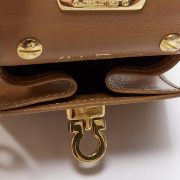 SALVATORE FERRAGAMO Vintage Gancini brown gold chain mini waist bag For Sale 4