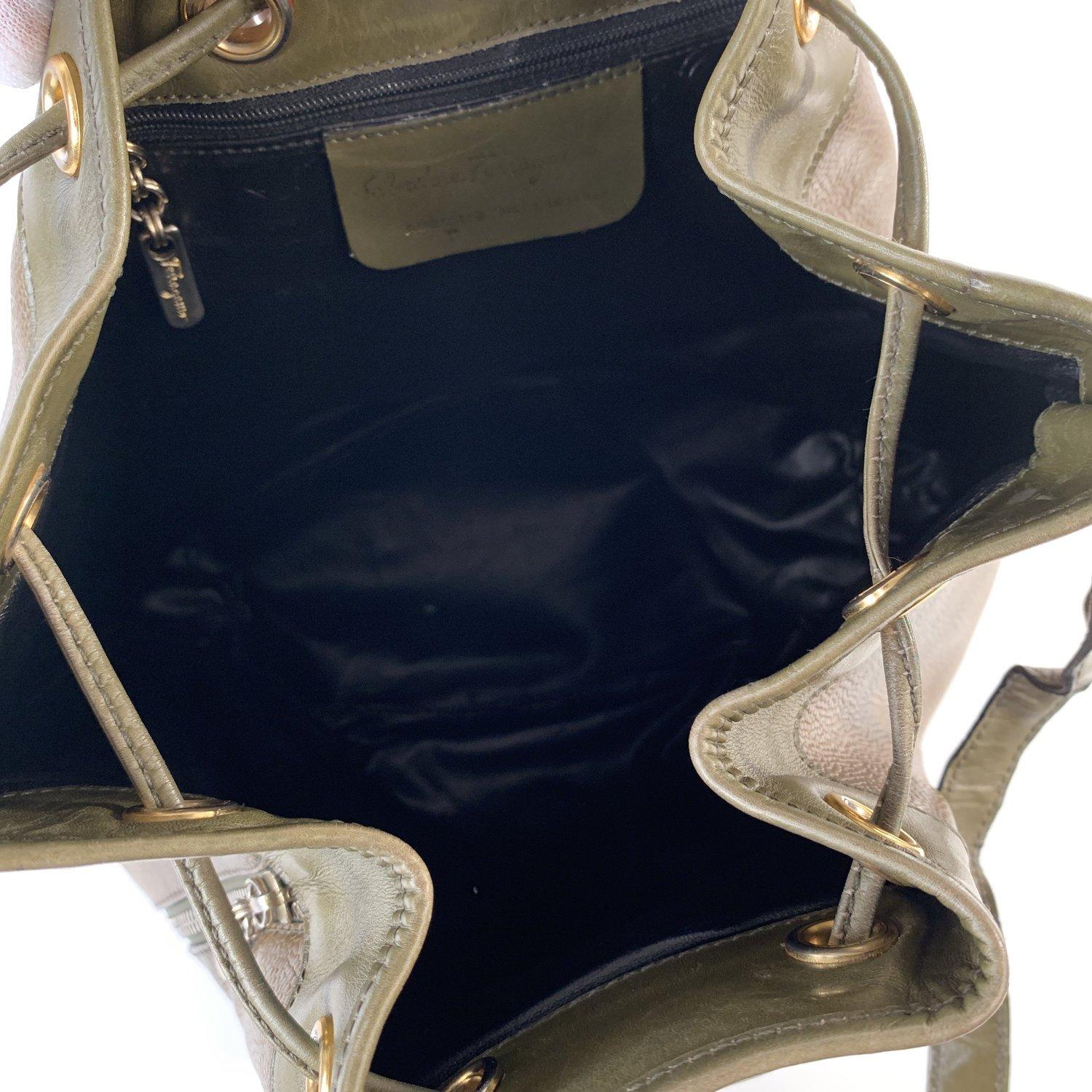 Salvatore Ferragamo Vintage Green Leather Drawstring Bucket Bag 5