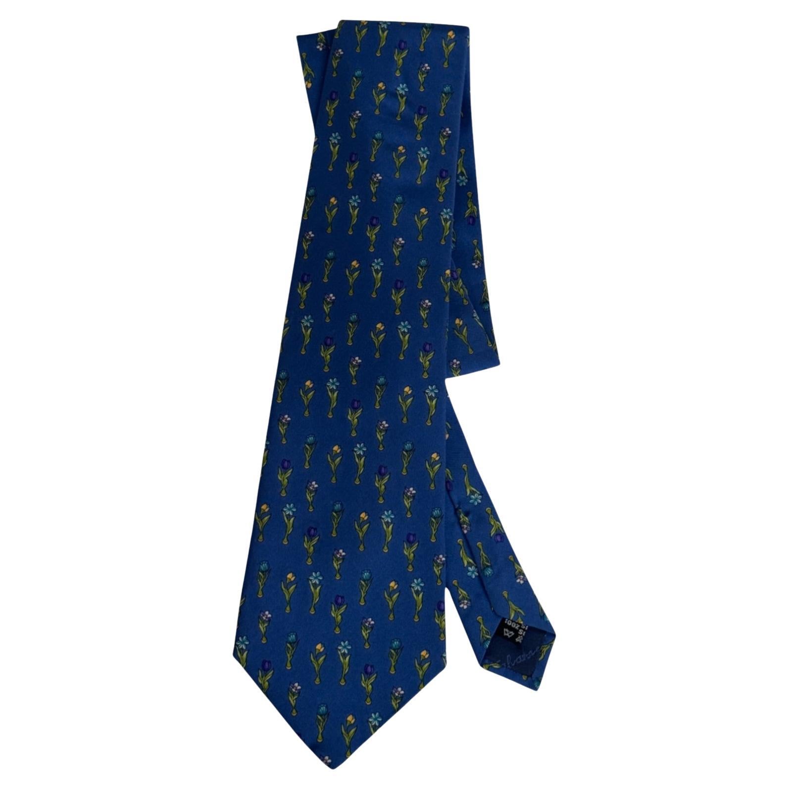 Salvatore Ferragamo Vintage Tie - Soie bleue avec imprimé floral multicolore