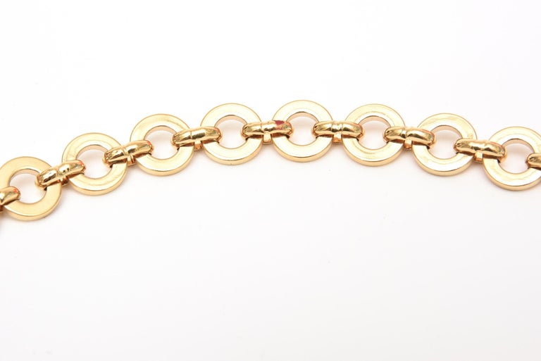 Salvatore Ferragamo Vintage Gold Plated Waist Belt For Sale  display picture 1