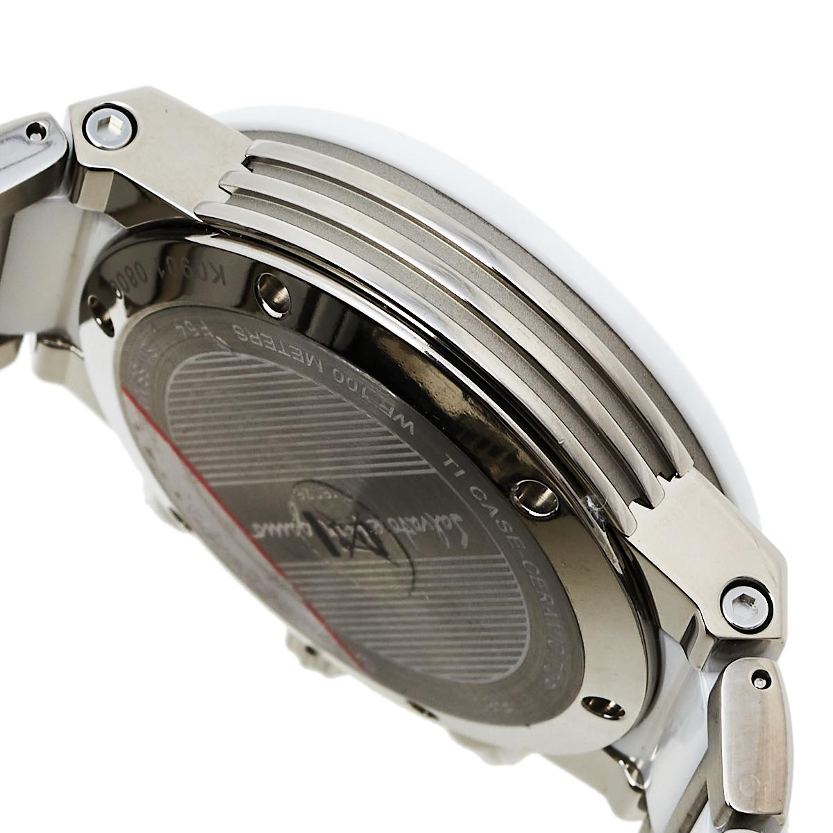 Salvatore Ferragamo White Ceramic And Titanium F-80 Women's Wristwatch 38 mm In Excellent Condition In Dubai, Al Qouz 2