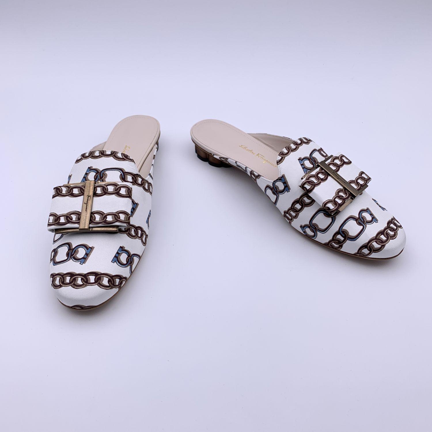 Gray Salvatore Ferragamo White Chain Sciacca Twill Shoes Size US 7 C EU 37.5