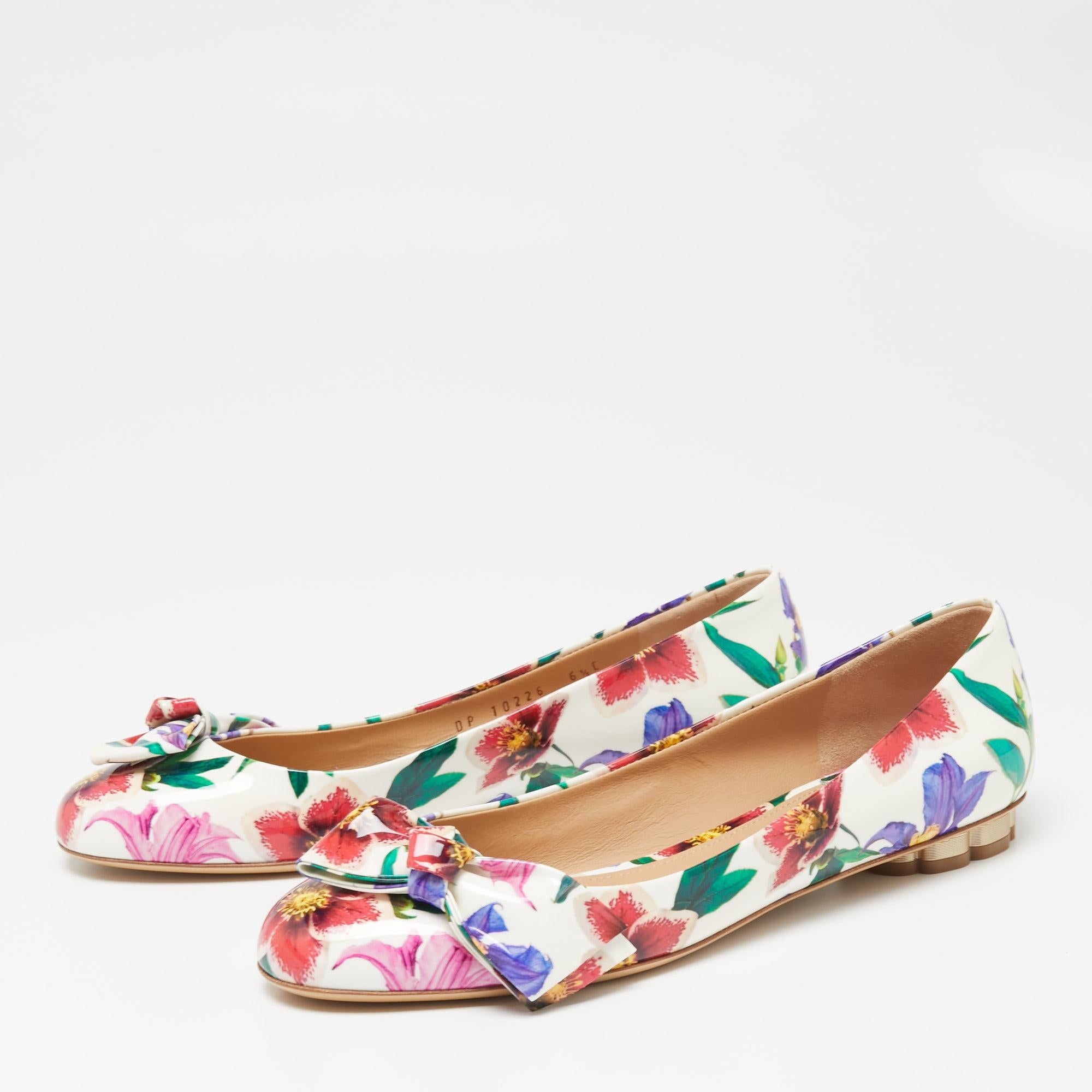 Salvatore Ferragamo White Floral Print Leather Avola Bow Ballet Flats Size 37 3