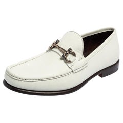 Salvatore Ferragamo White Grained Leather Gancini Bit Loafers Size 42.5