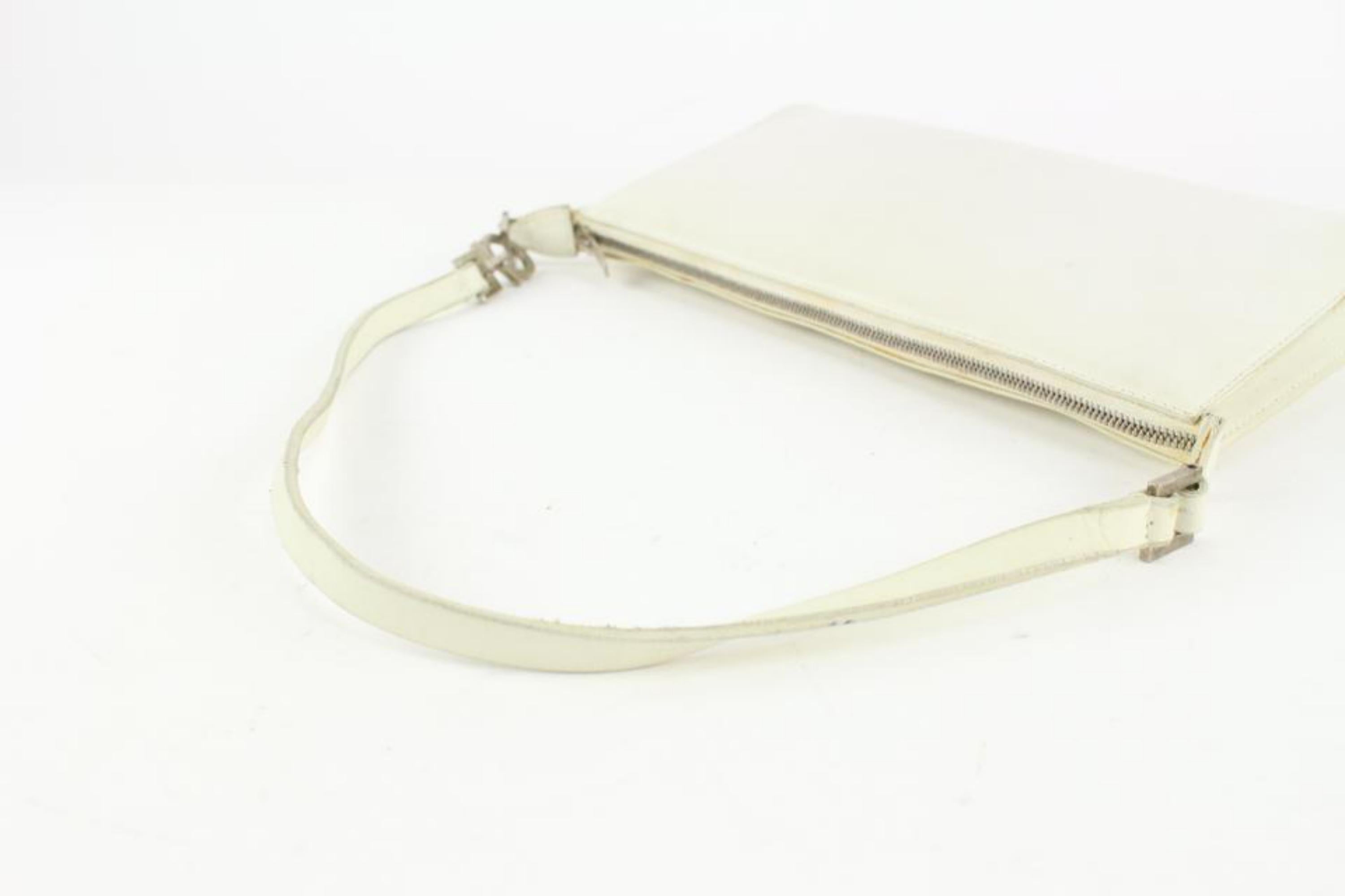 Salvatore Ferragamo White Leather Gancini Logo Pochette Wristlet 1216sf32 For Sale 1
