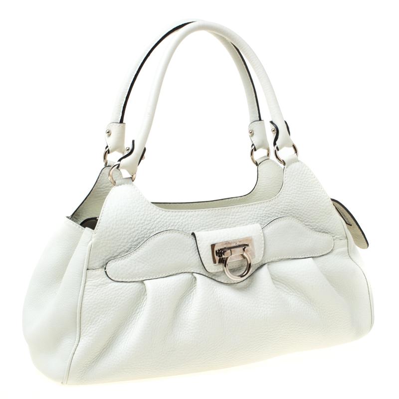 Salvatore Ferragamo White Leather Satchel In Good Condition In Dubai, Al Qouz 2