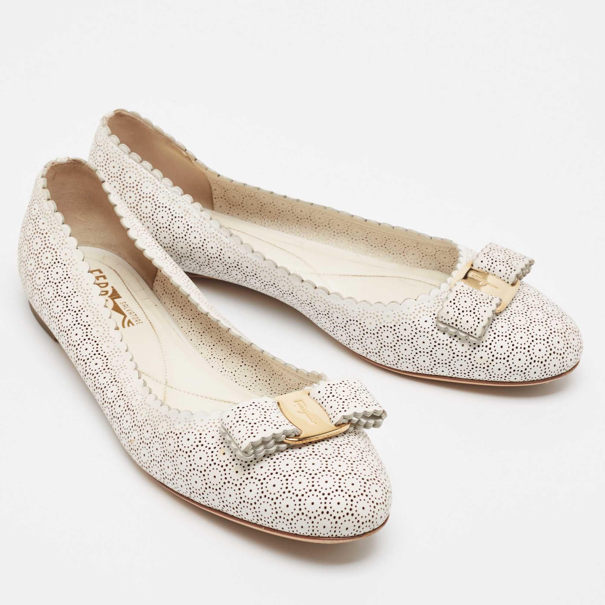 Women's Salvatore Ferragamo White Perforated Leather Varina Ballet Flats Size 39.5