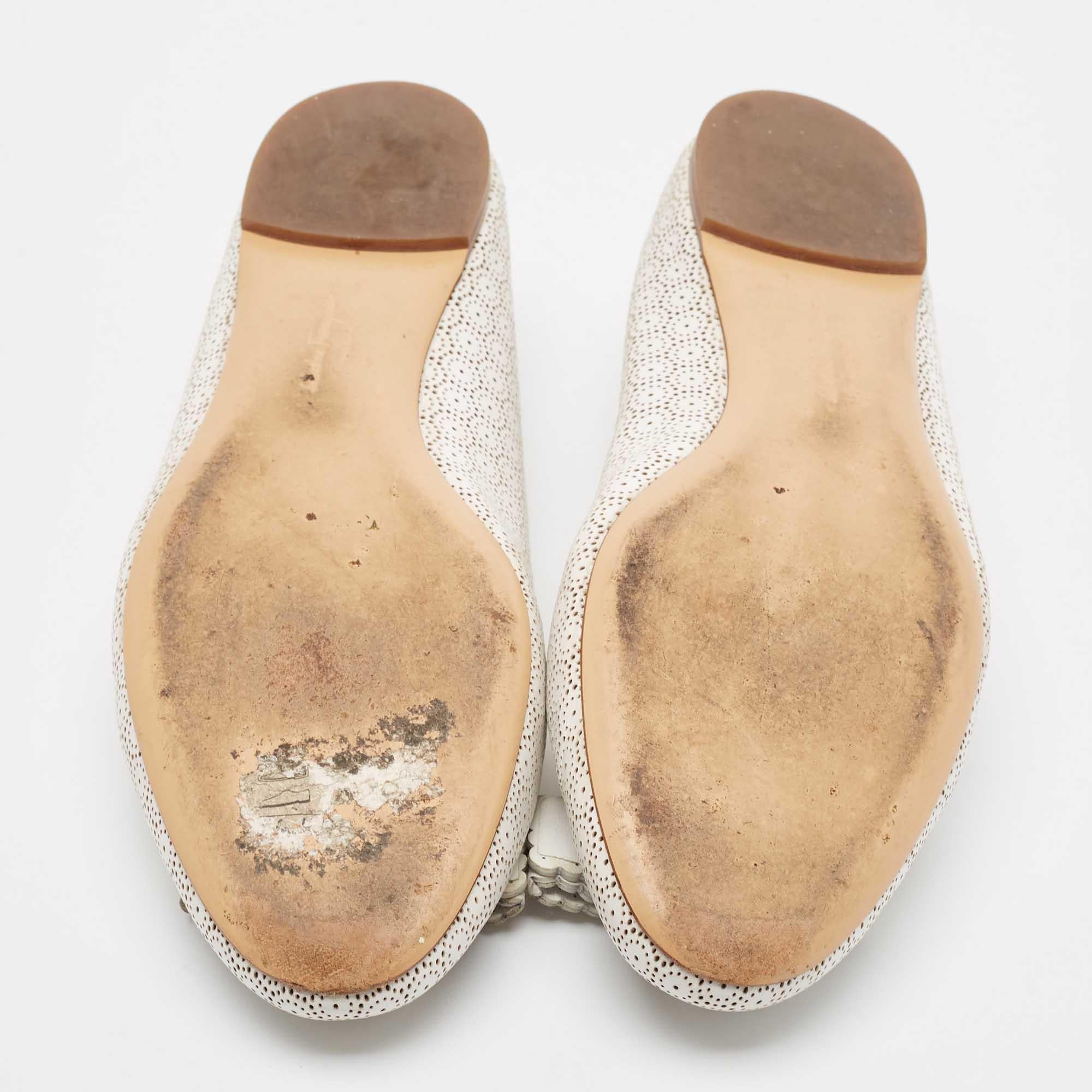 Salvatore Ferragamo White Perforated Leather Varina Ballet Flats Size 39.5 2