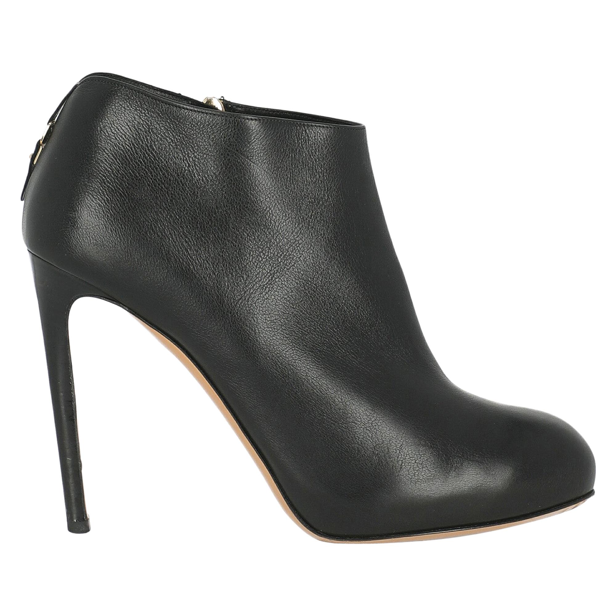 ferragamo red sandals