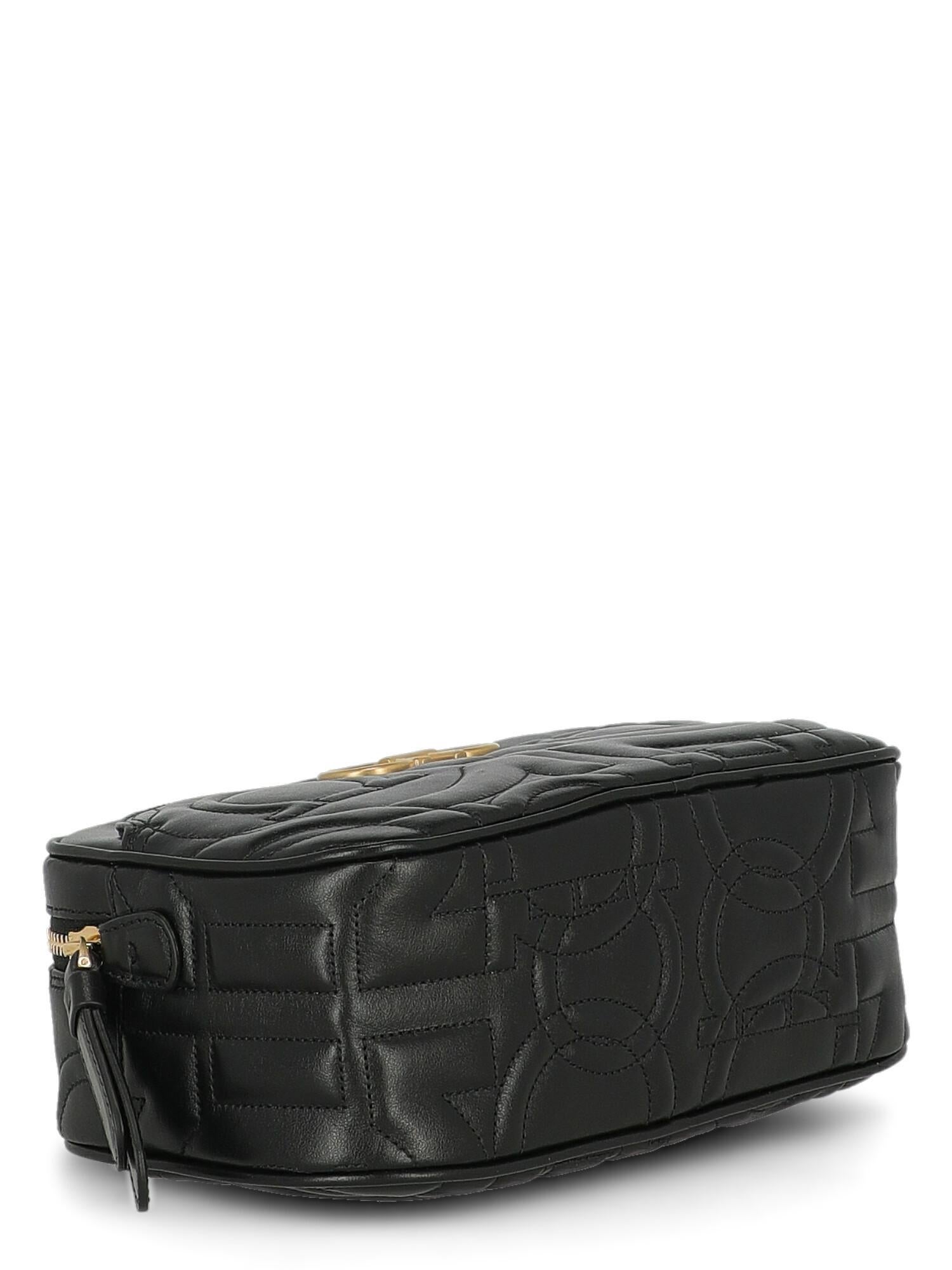 Women's Salvatore Ferragamo Woman Shoulder bag  Black Leather For Sale