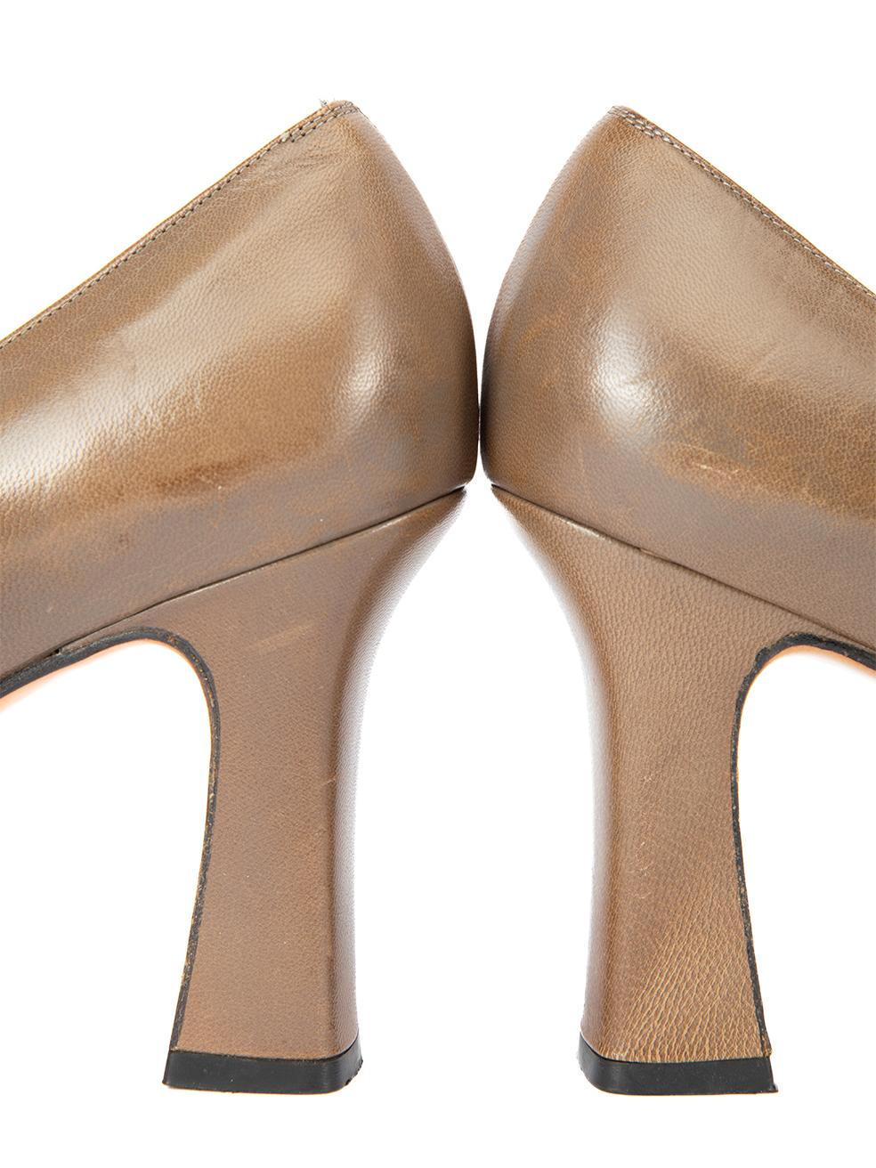 Salvatore Ferragamo Women's Brown Leather Pointed Toe Cap Pumps For Sale 3