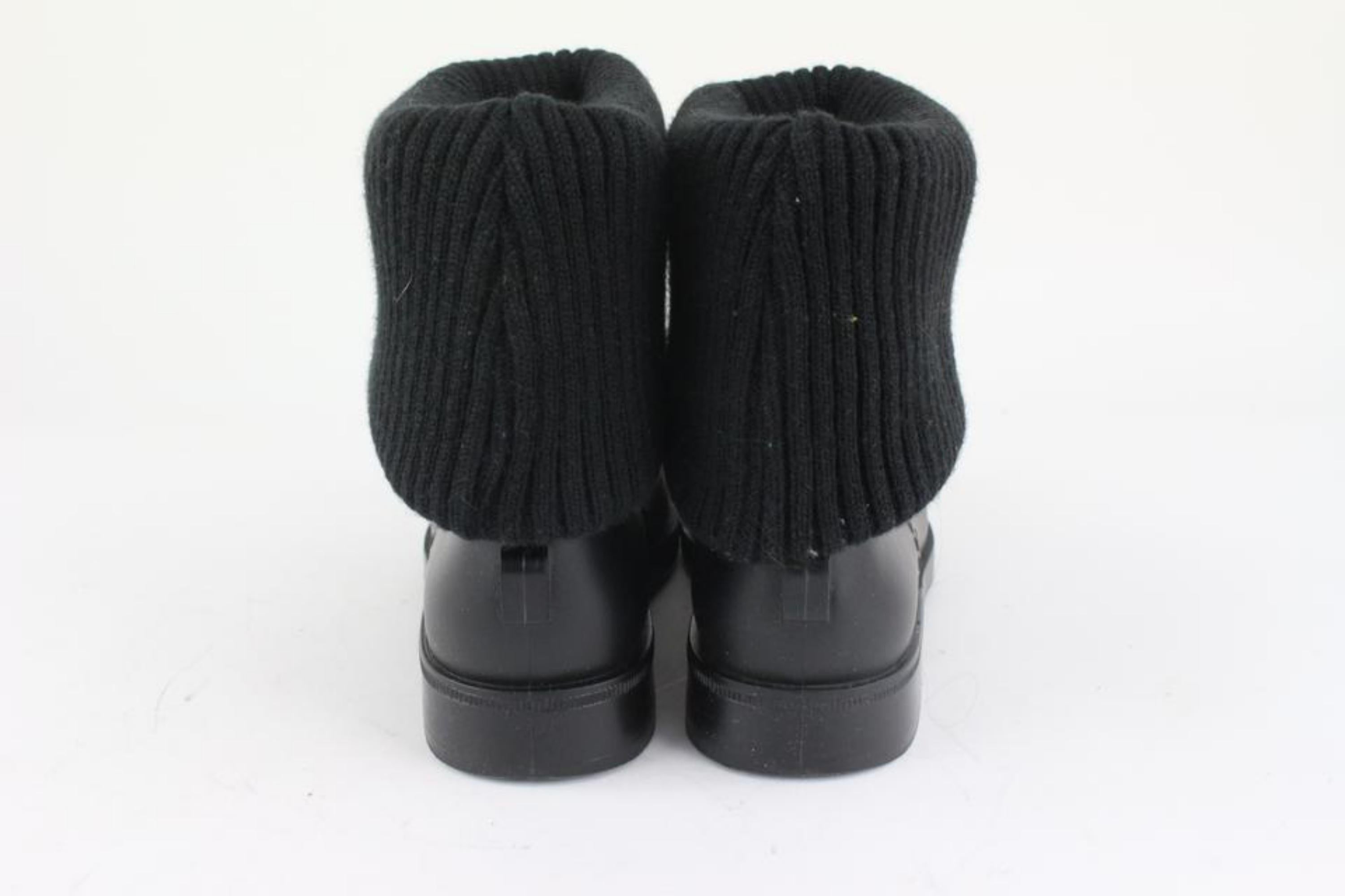 Salvatore Ferragamo Women's Size 6 Black Rubber Thordis Rain Boot Gancini Logo  For Sale 1
