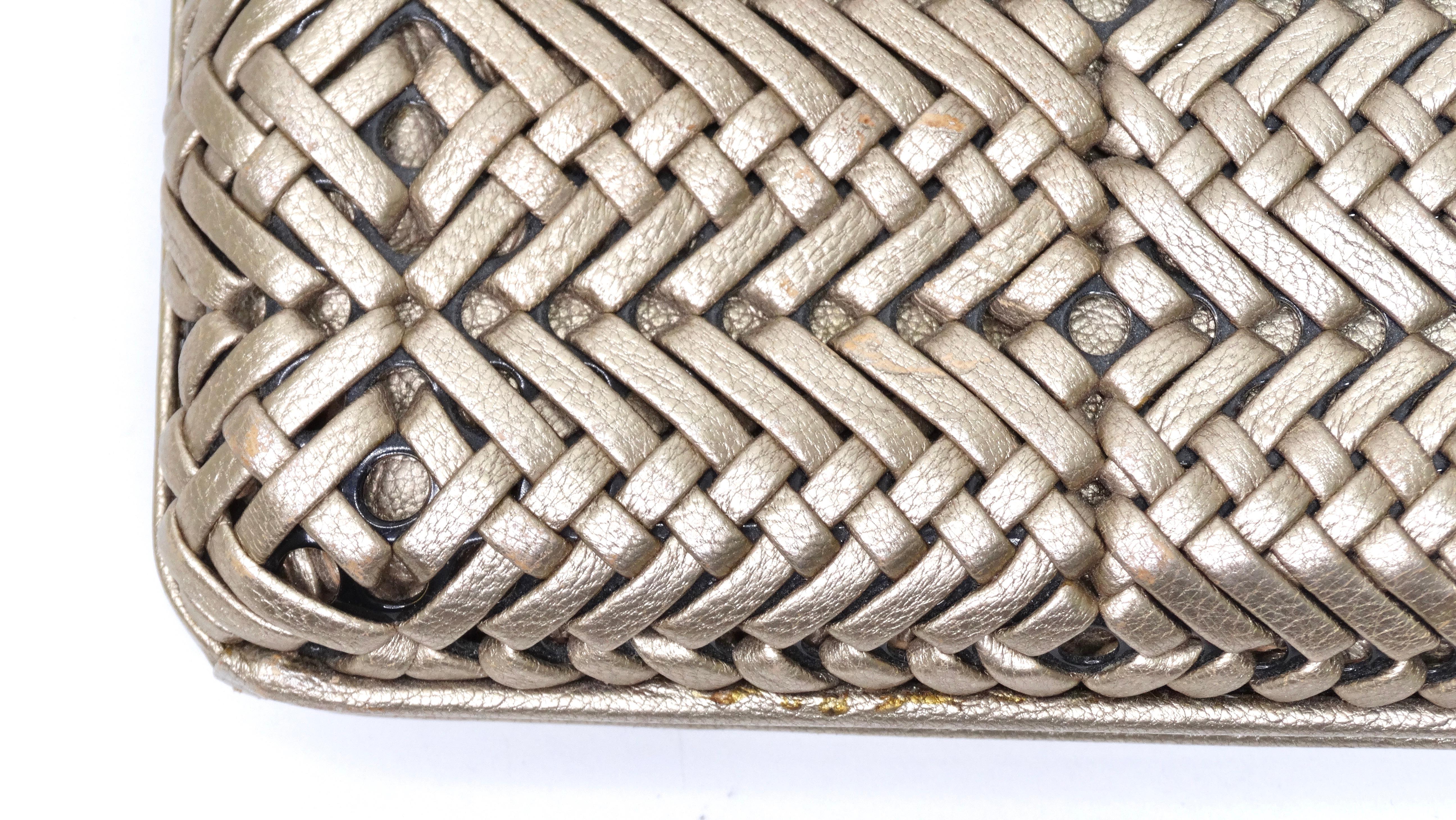 Beige Ferragamo Pochette/sac à bandoulière en bronze tissé en vente