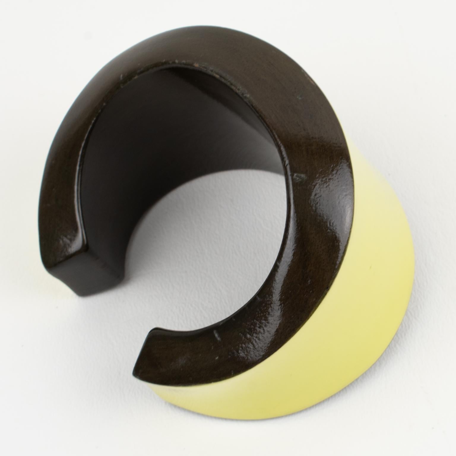 Salvatore Ferragamo Yellow and Brown Wood Enameled Cuff Bracelet Bangle For Sale 5