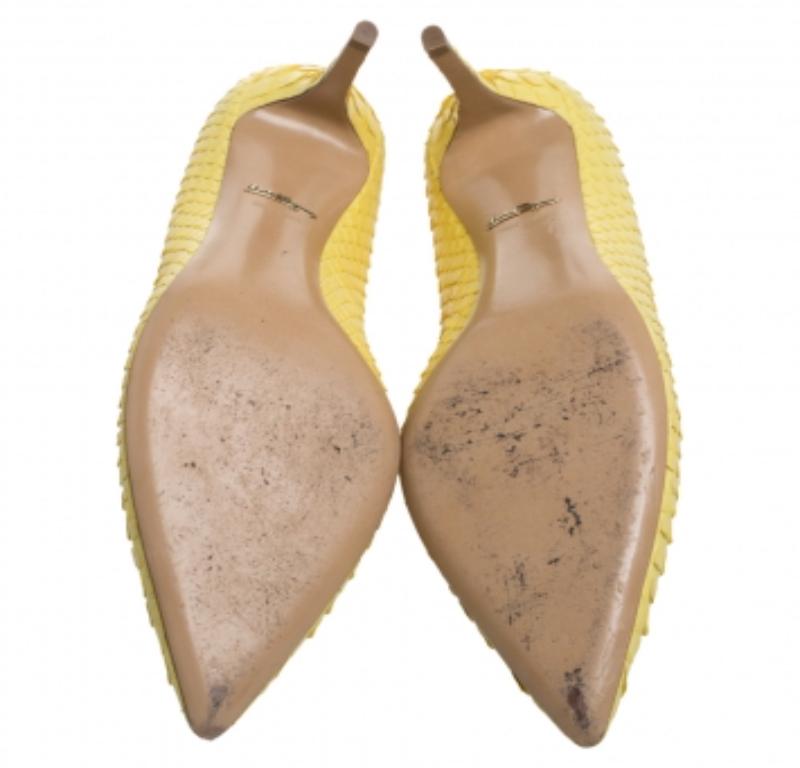 Beige Salvatore Ferragamo Yellow Python Susi Pointed Toe Pumps Size 37.5 For Sale