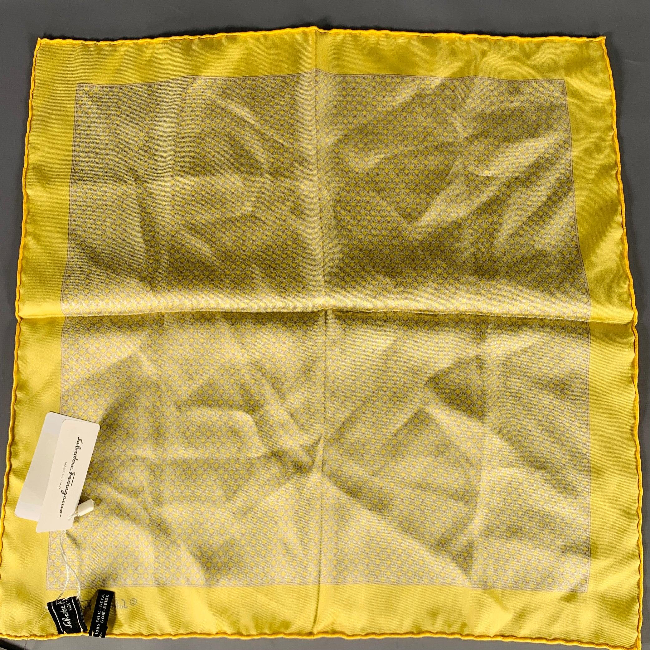 SALVATORE FERRAGAMO Yellow White Abstract Pocket Square In Excellent Condition In San Francisco, CA