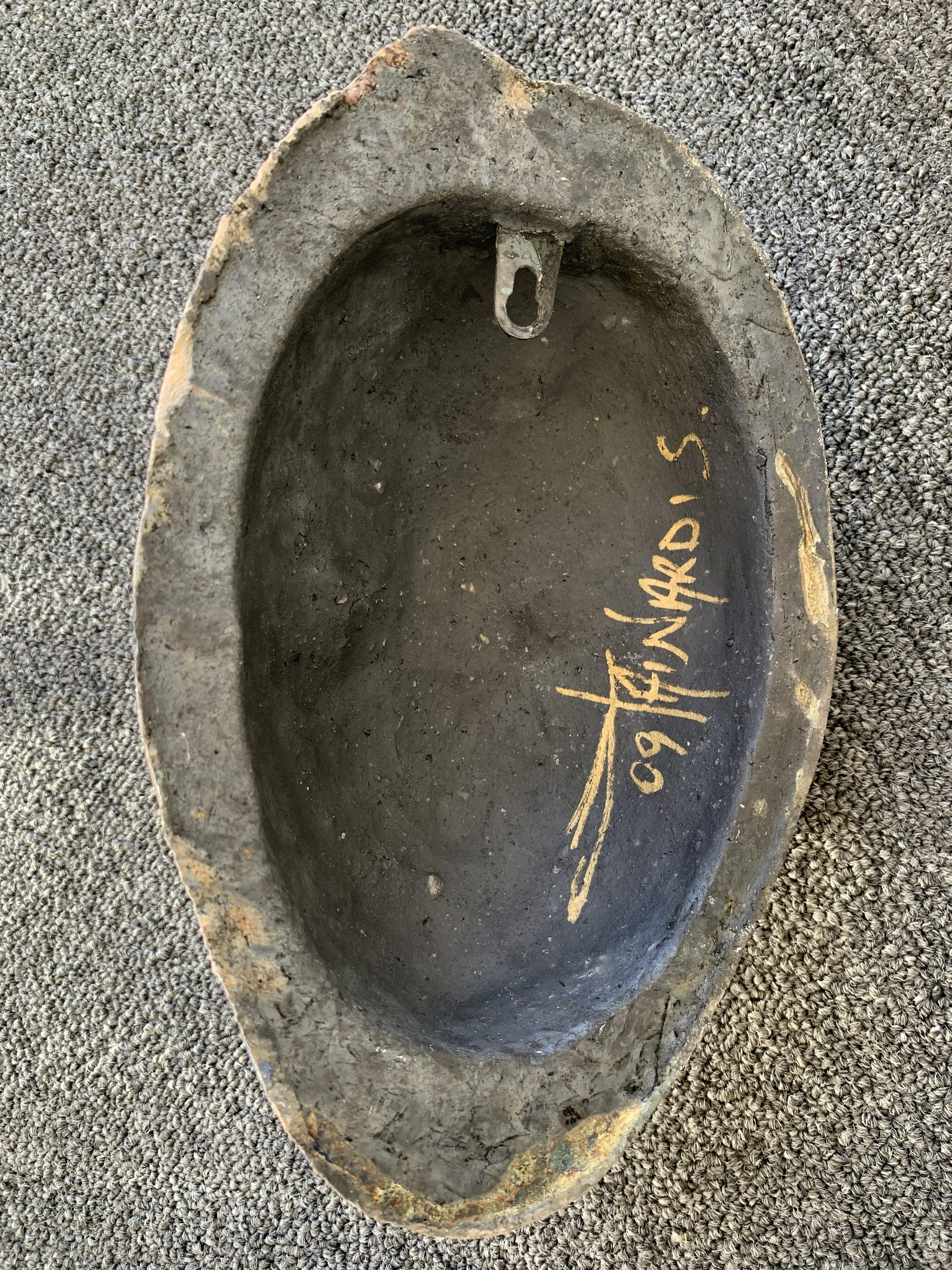 Keramische Maske Wandskulptur Signiert vom Künstler im Angebot 1