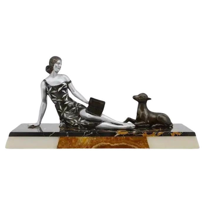 Salvatore Melani Scultura di giovane donna e agnello 1920 in vendita