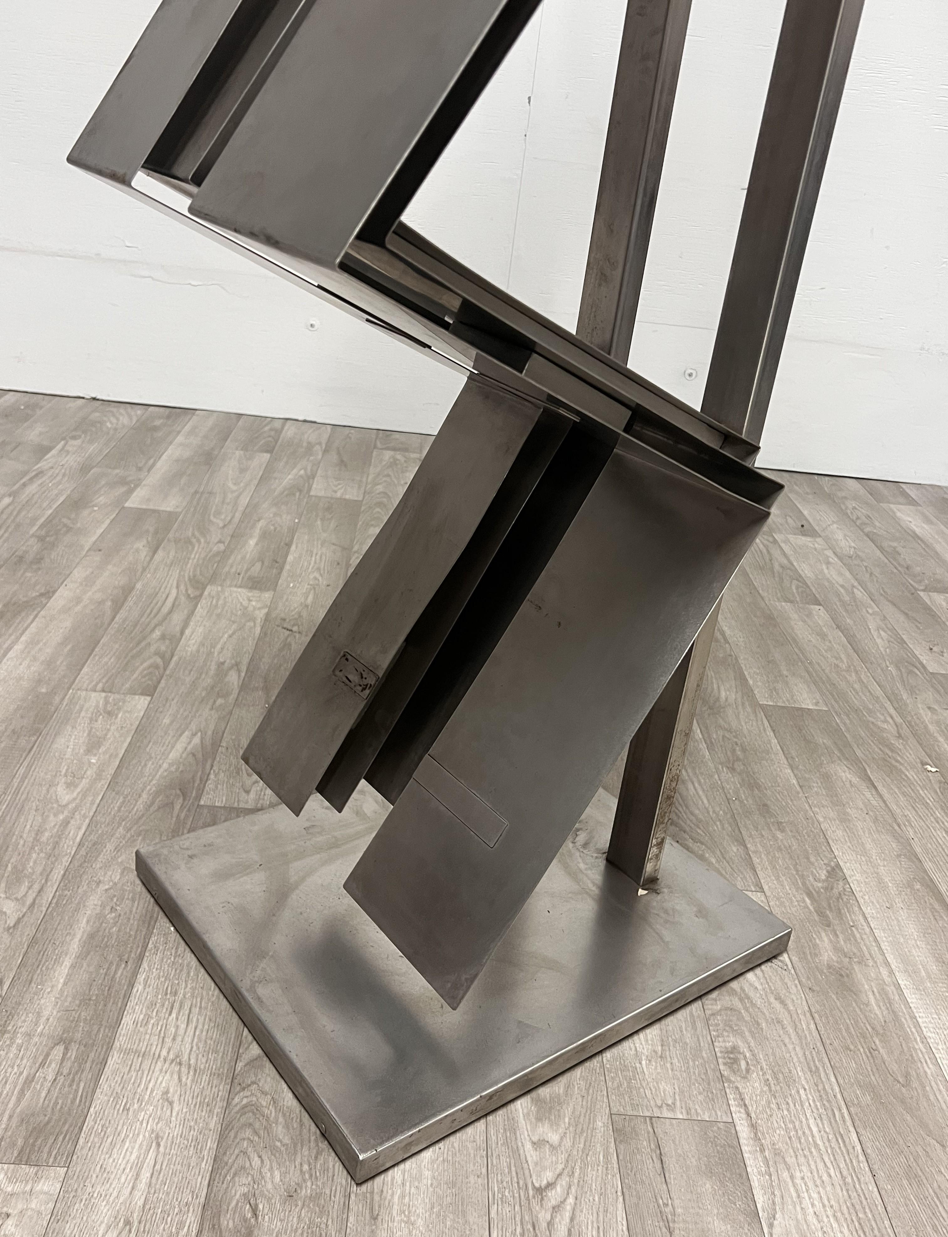 Scultura di grandi dimensioni di Salvatore Messina 