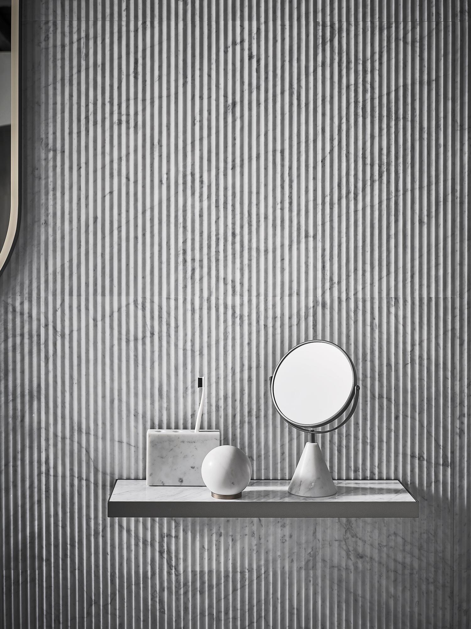 Salvatori Fontane Bianche Table Mirror by Elisa Ossino For Sale 8