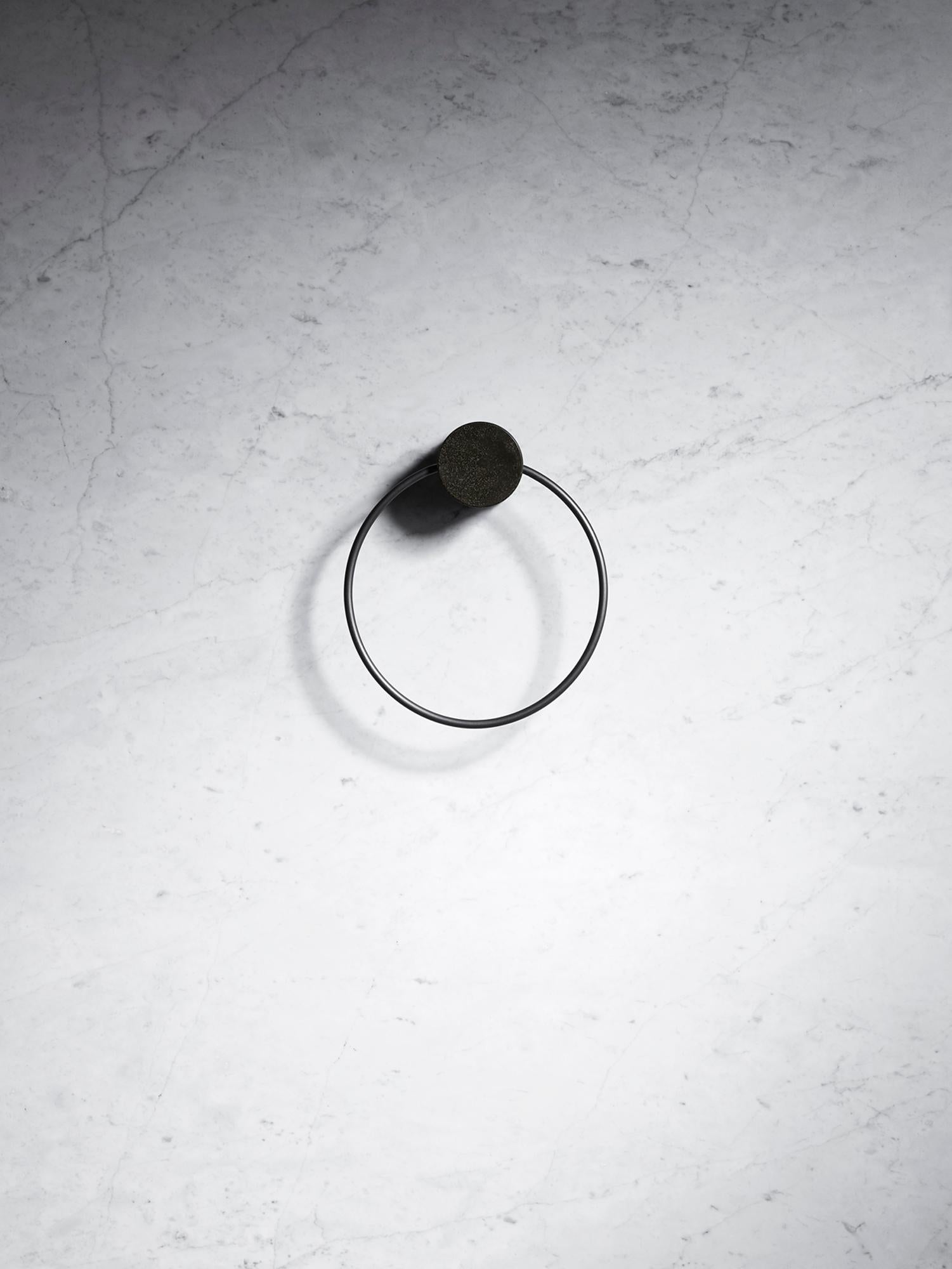 Salvatori Fontane Bianche Towel Ring by Elisa Ossino For Sale 4