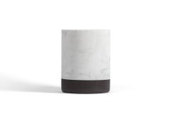 Salvatori Lui & Lei Kerzenständer aus Bianco Carrara-Marmor von Vincent Van Duysen