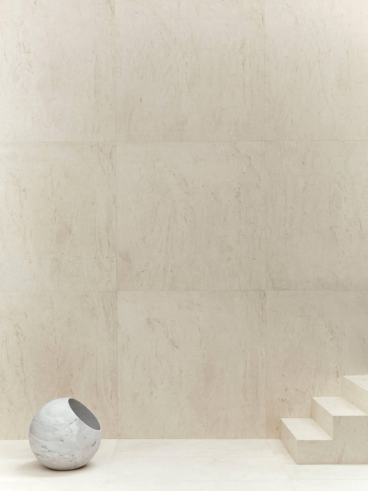 Salvatori Urano Spherical Floor Lamp 50 in Bianco Carrara Marble by Elisa Ossino For Sale 2